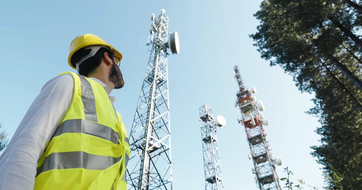 123-job Telecommunications engineering specialists