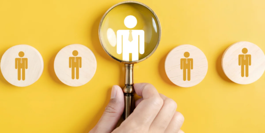 27-job Human resources managers