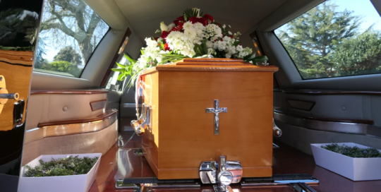41-job Funeral service managers