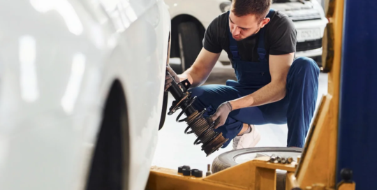 201-job Automotive engineering technicians