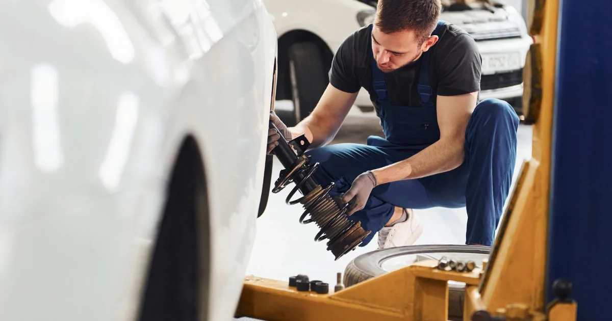 201-job Automotive engineering technicians