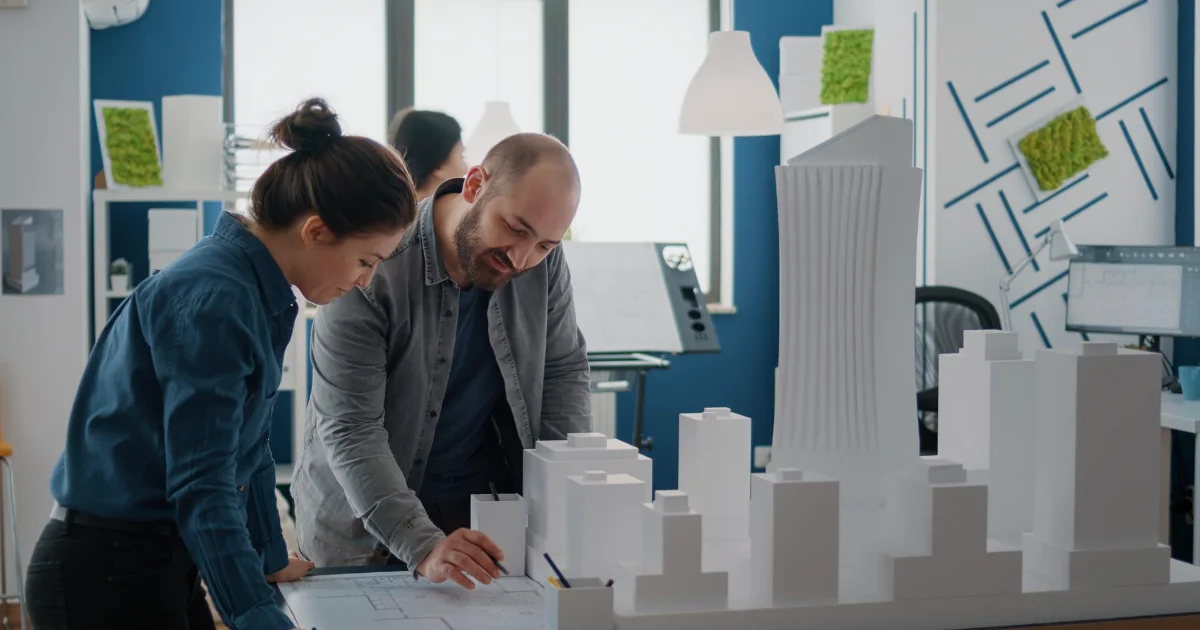 City and regional planning aides