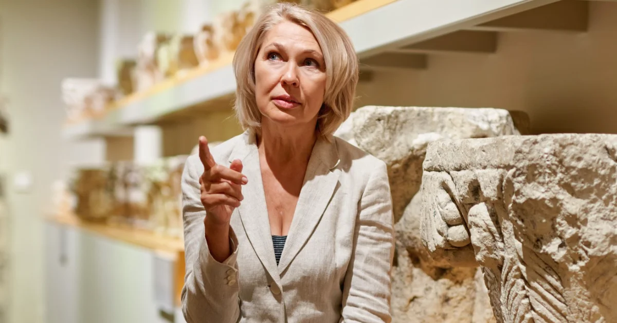 Anthropology and archeology teachers, postsecondary