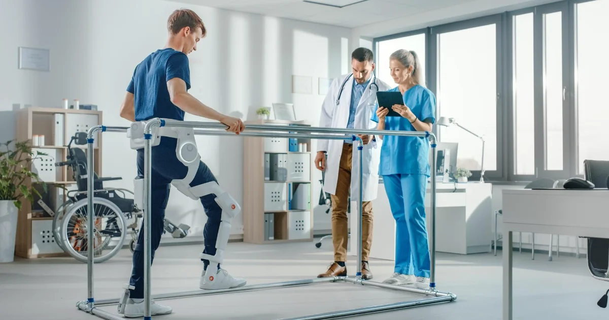 Physical medicine and rehabilitation physicians