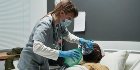 Respiratory therapy technicians