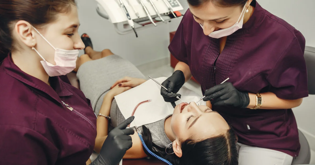 Dental assistants