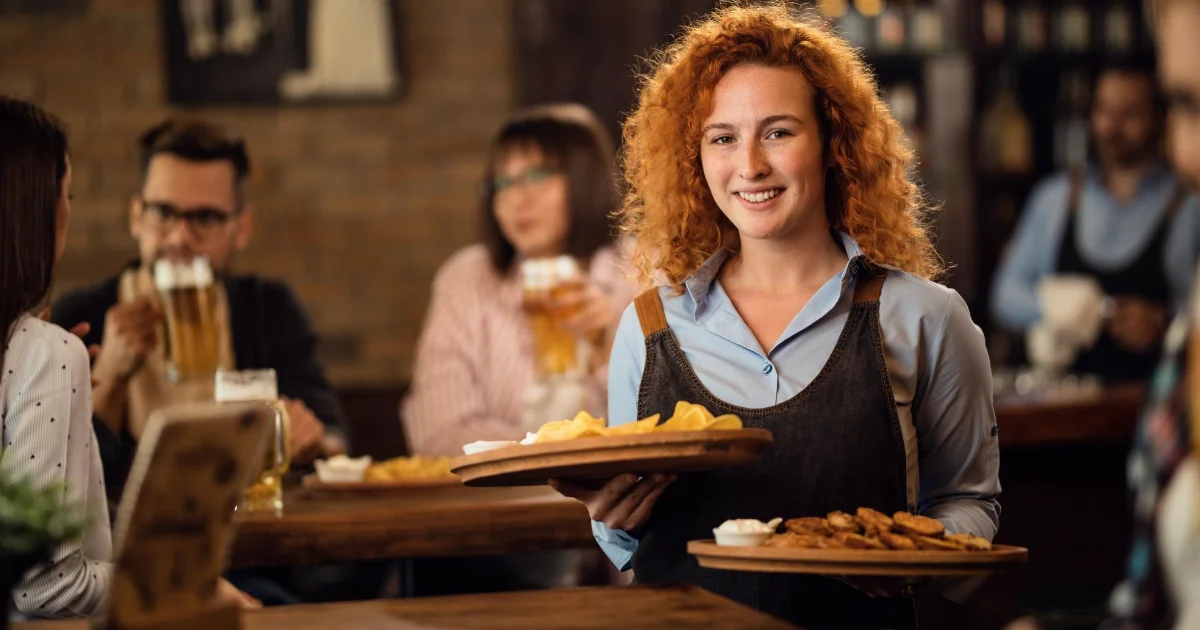 Combined food preparation and serving workers, including fast food