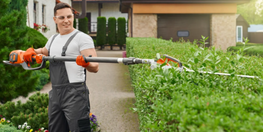 Landscaping and groundskeeping workers