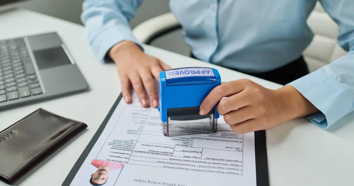 License clerks