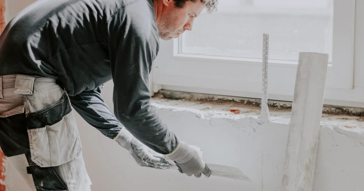 Plasterers and stucco masons
