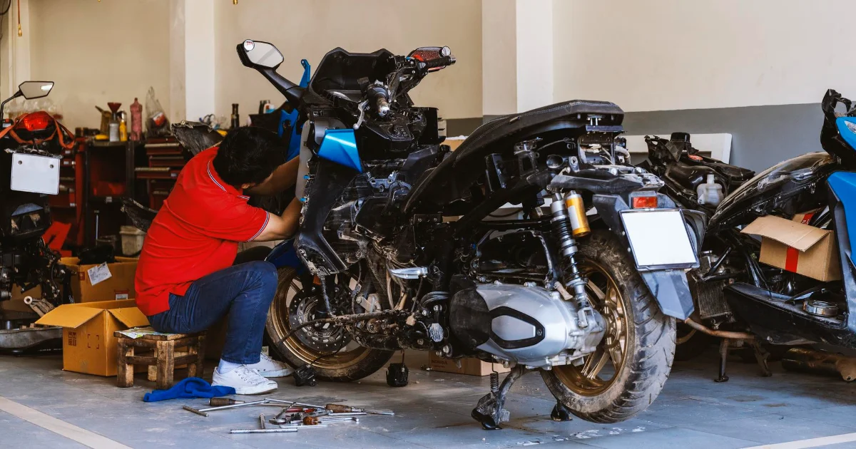 Motorcycle mechanics