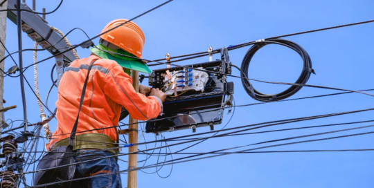 Telecommunications line installers and repairers