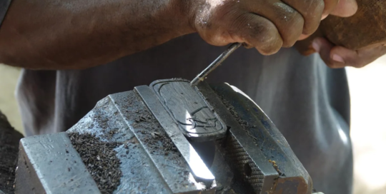Molding, coremaking, and casting machine setters, operators, and tenders, metal and plastic