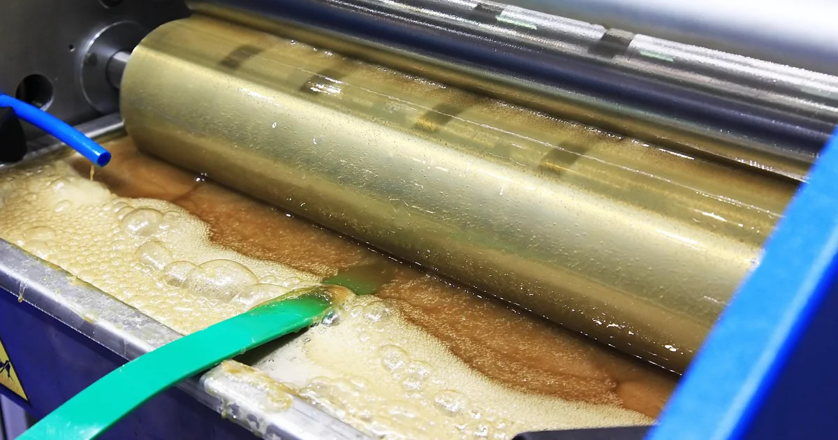 Adhesive bonding machine operators and tenders