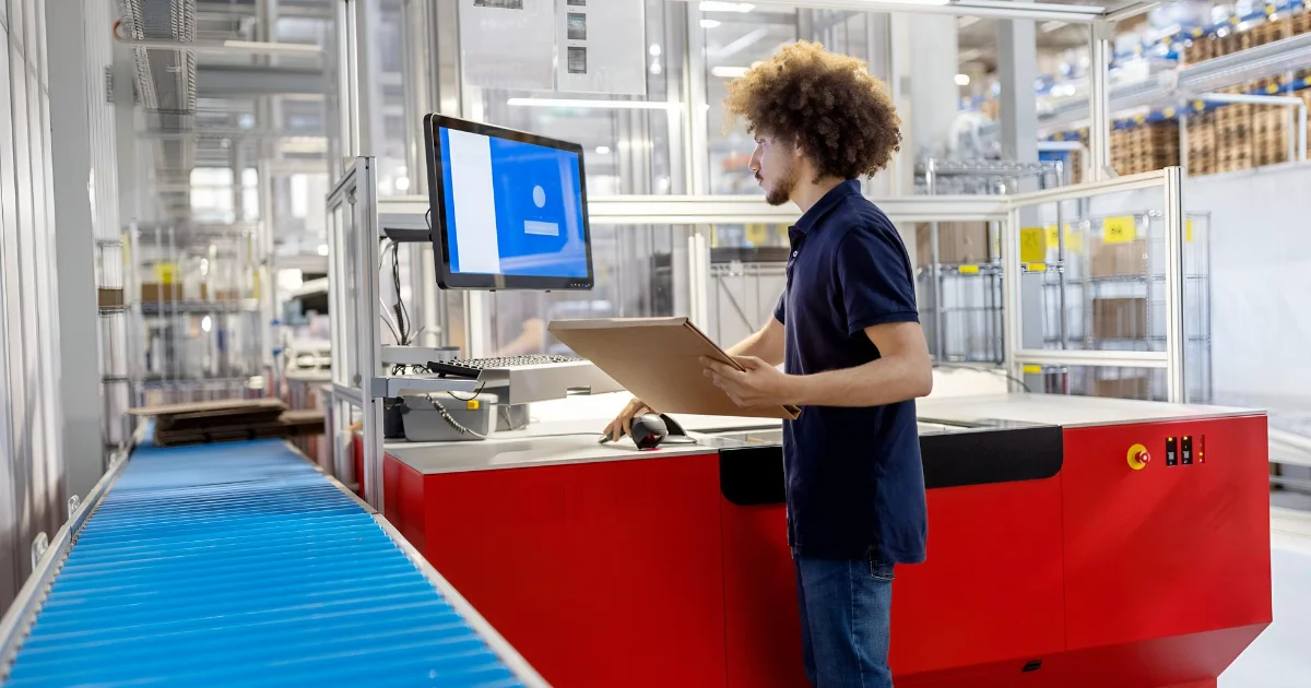 Conveyor operators and tenders