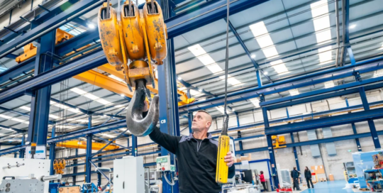 Hoist and winch operators