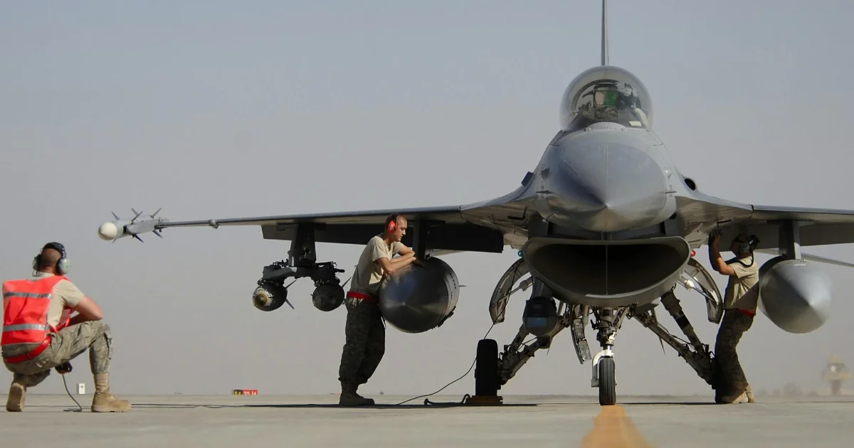Aircraft launch and recovery specialists